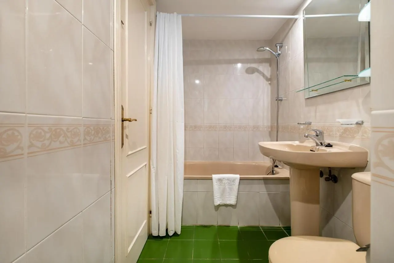 Pueblo Marina Seaside Apartaments By Alfresco Stays El Faro 0*,  Spain